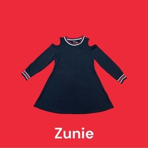 NWT Zunie Black Swing Cold
Shoulder‎ Varsity Dress, Size 7, MSRP $35